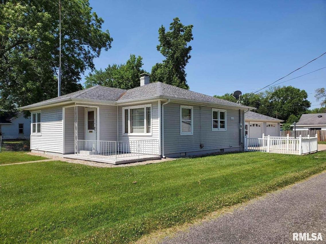 516 S Linden, Centralia, IL 62801