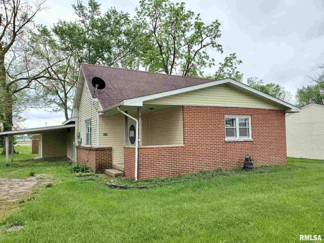 806 Wyandotte St., Vandalia, IL 62471