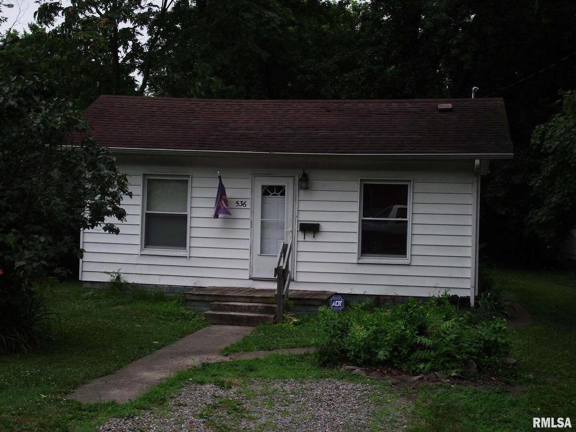 536 Halliday Ave., Duquoin, IL 62832