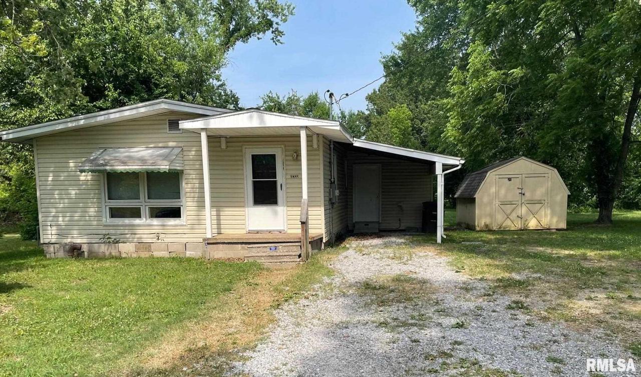 1201 N Pierce St., Carbondale, IL 62901