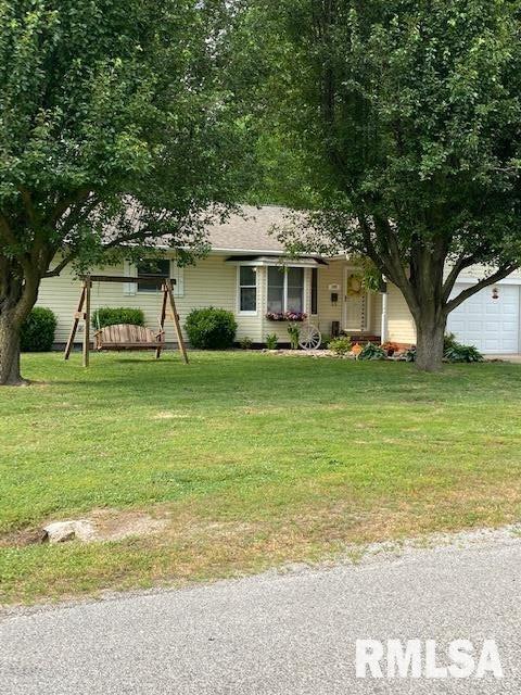 1105 W Tyler St., Herrin, IL 62948