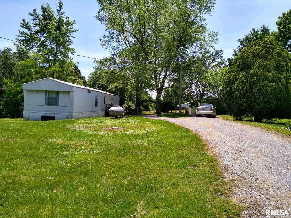 470 Crescent Loop, Vienna, IL 62995