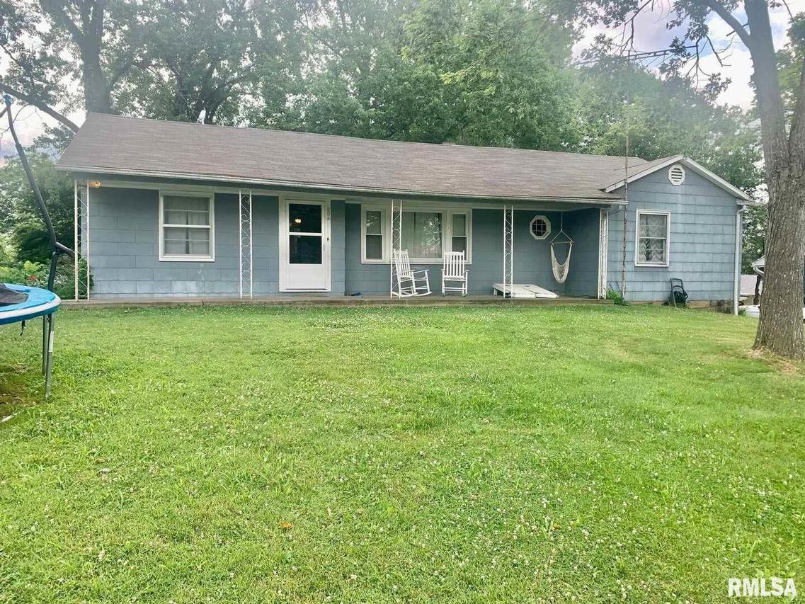 206 N 7th St., Vienna, IL 62995