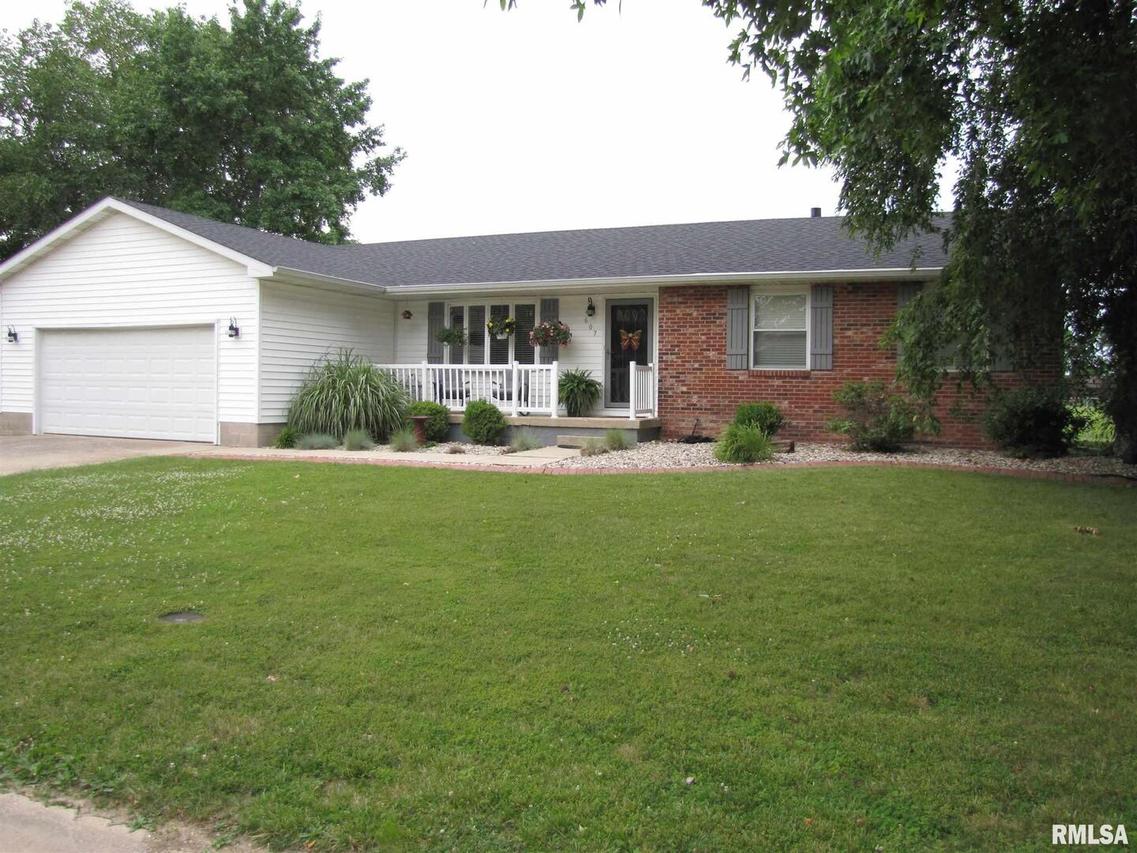 607 Prairie View Dr., Salem, IL 62881