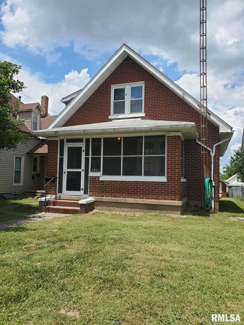 1611 Swanwick St., Chester, IL