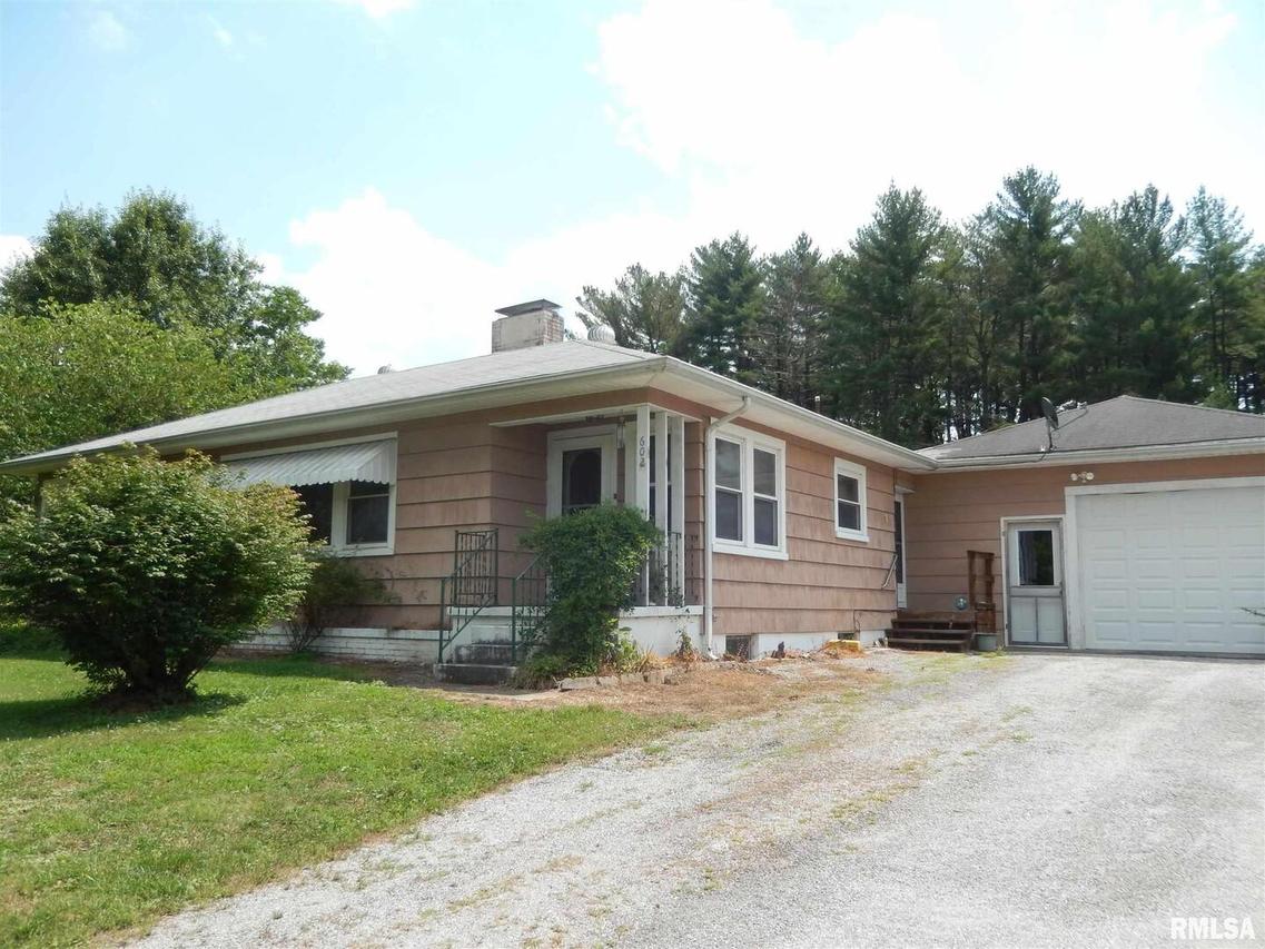 602 S Main St., Jonesboro, IL 62952