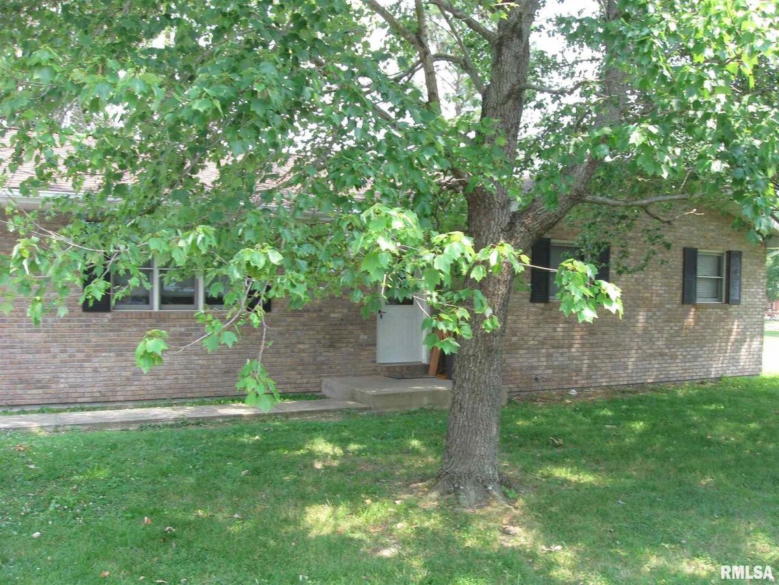 1105 Oakwood Ln., Marion, IL 62959