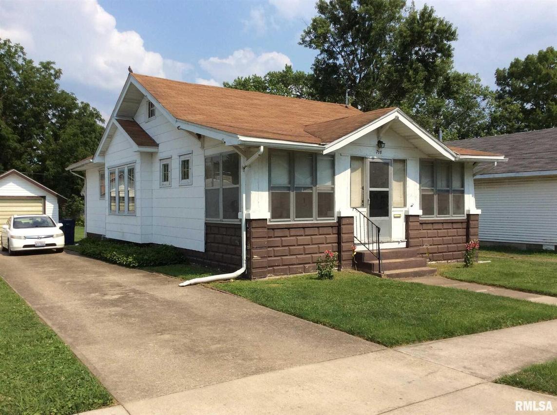 708 S 20th St., Mt Vernon, IL 62864