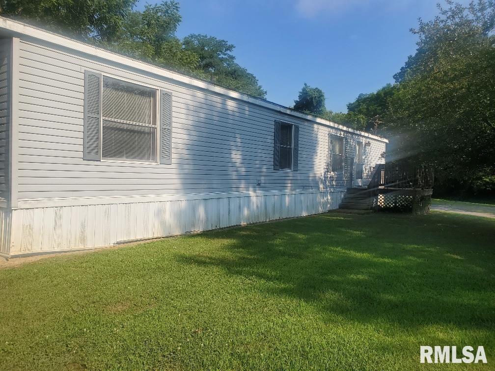 991 N Ohio St., Olmsted, IL 62970