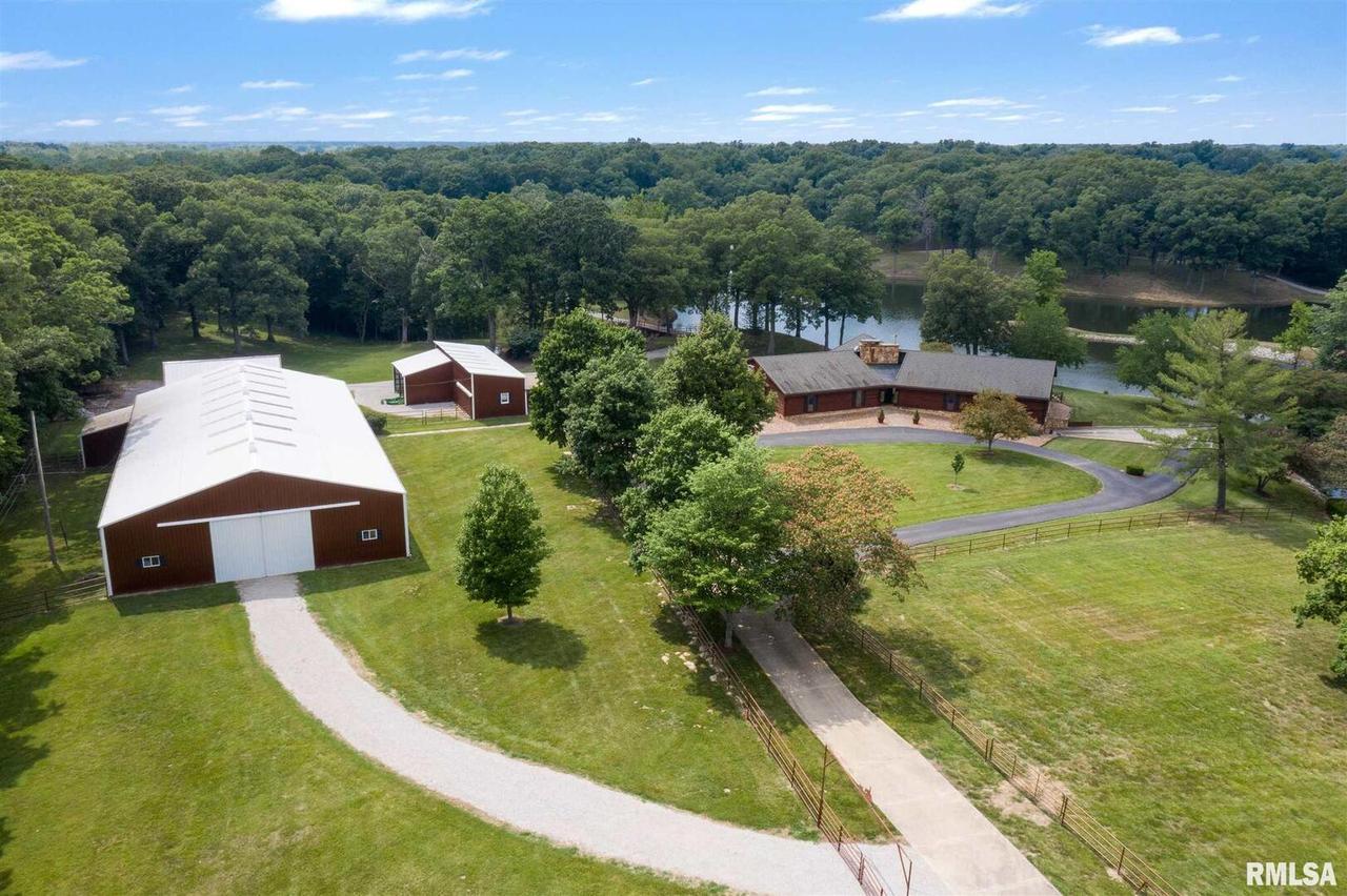 1139 Byars Rd., Centralia, IL 62801