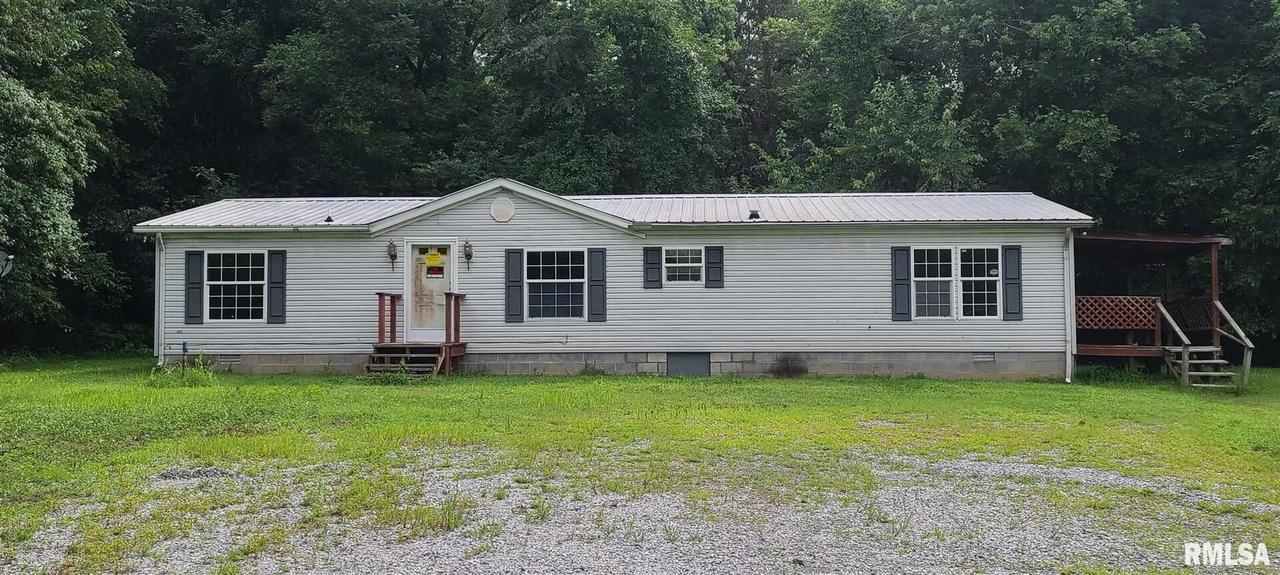 52 Carter Rd., Harrisburg, IL 62946