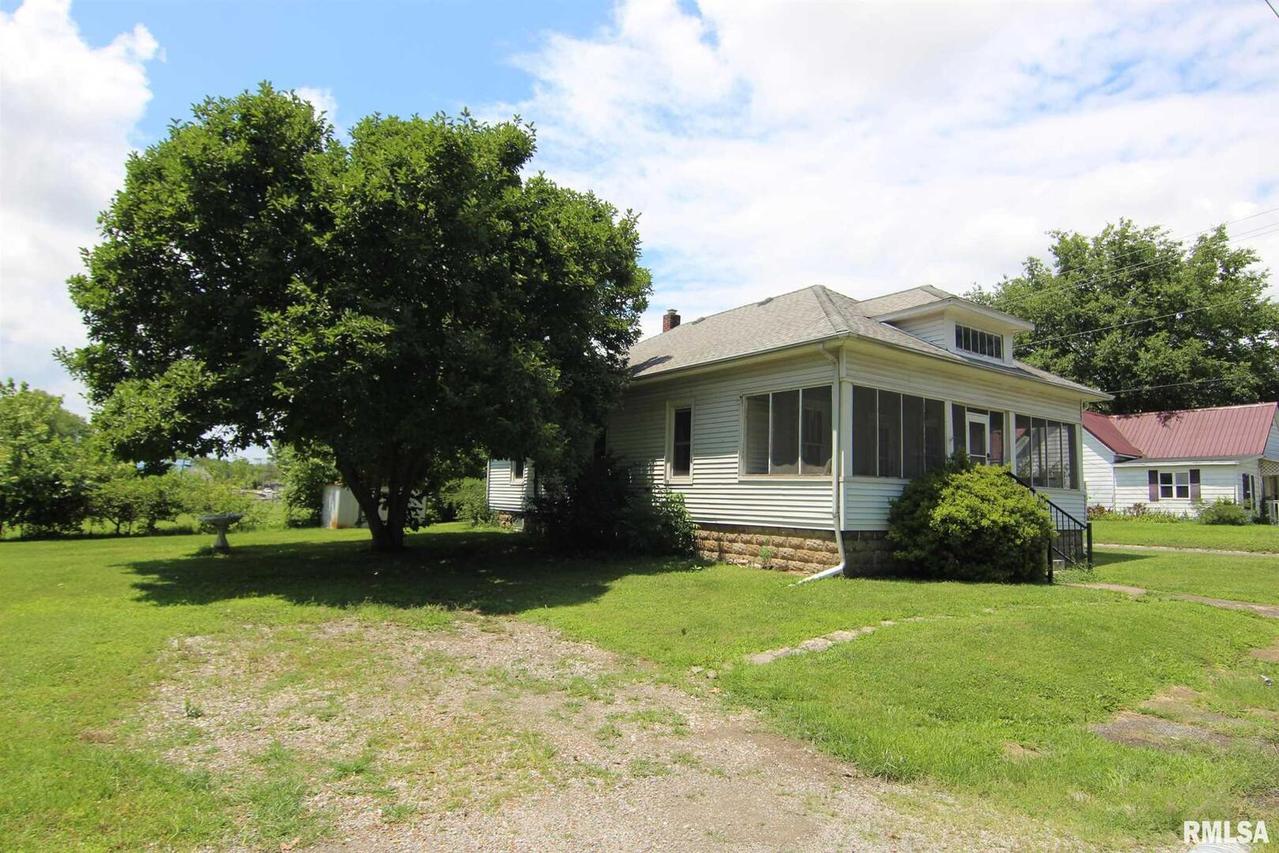 1300 S Mechanic St., Marion, IL 62959