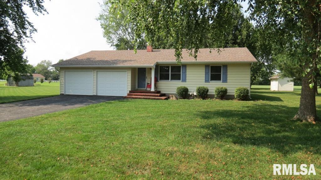 109 Philip Rd., Christopher, IL 62822