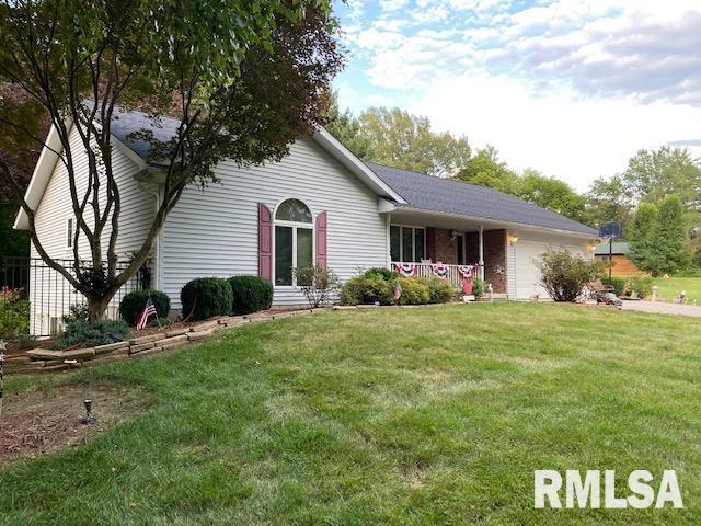 228 Timber Trail Dr., Murphysboro, IL 62966