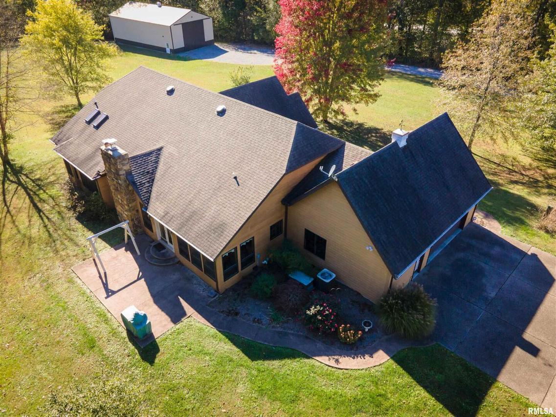 2650 State Route 127 N Route, Cobden, IL 62920