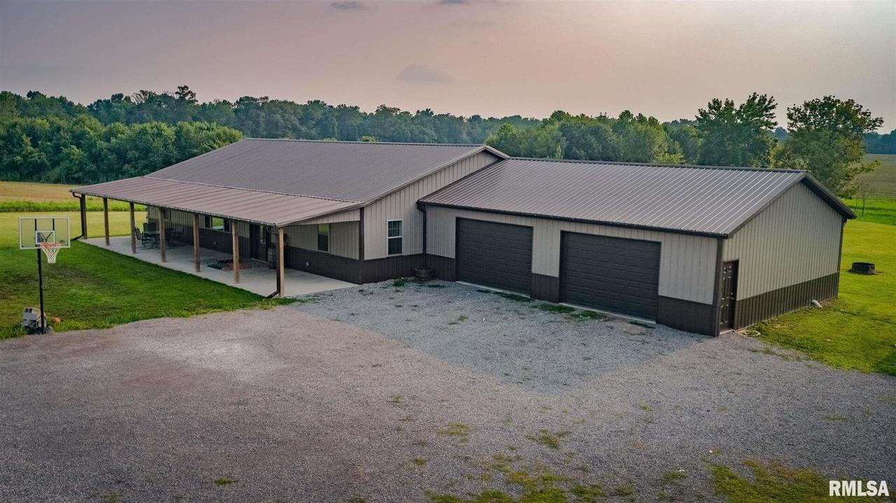 3903 Lagrande Trace, Carterville, IL 62918
