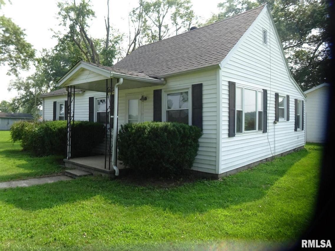 501 S Main Cross St., Galatia, IL 62935