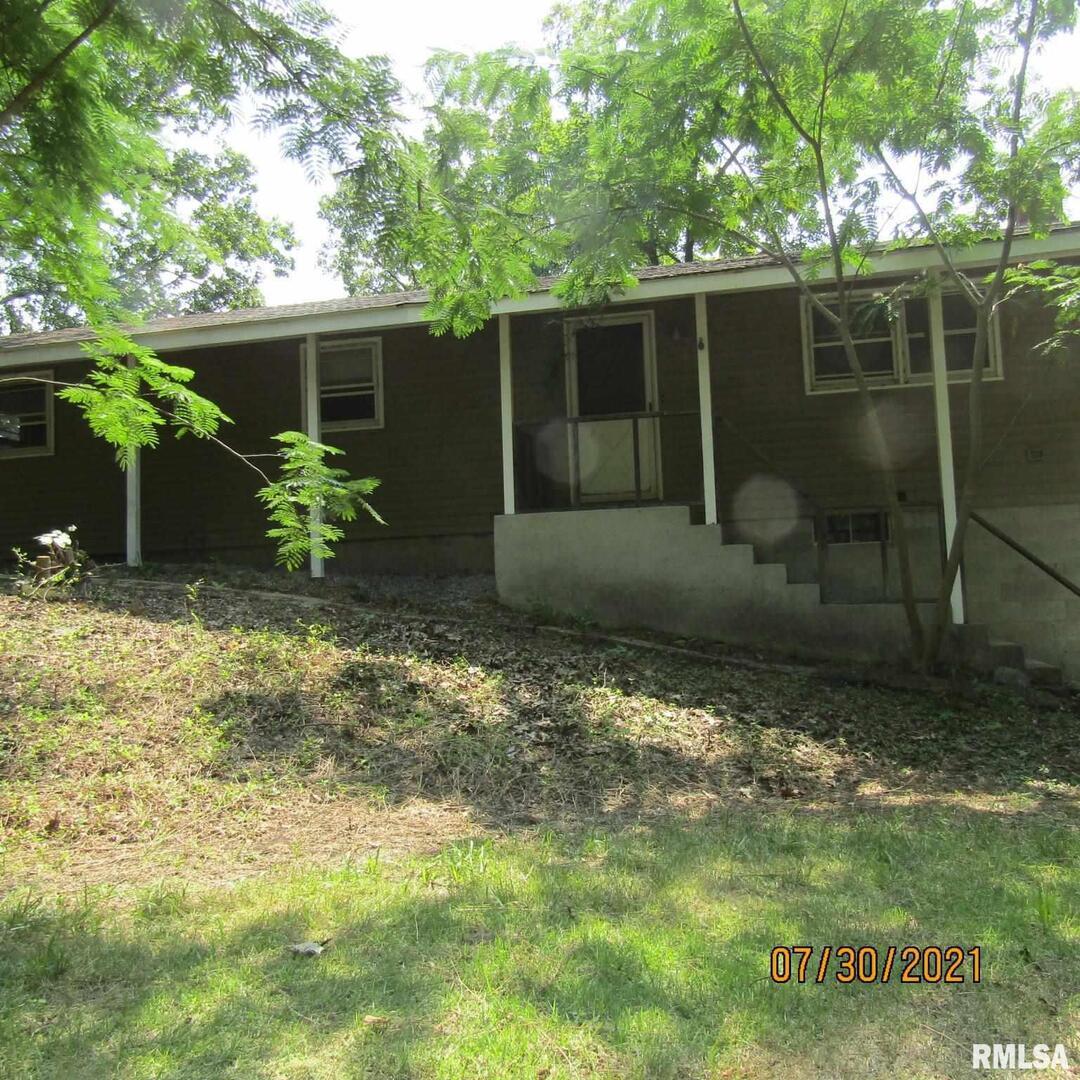 75 Hill St., Creal Springs, IL 62939