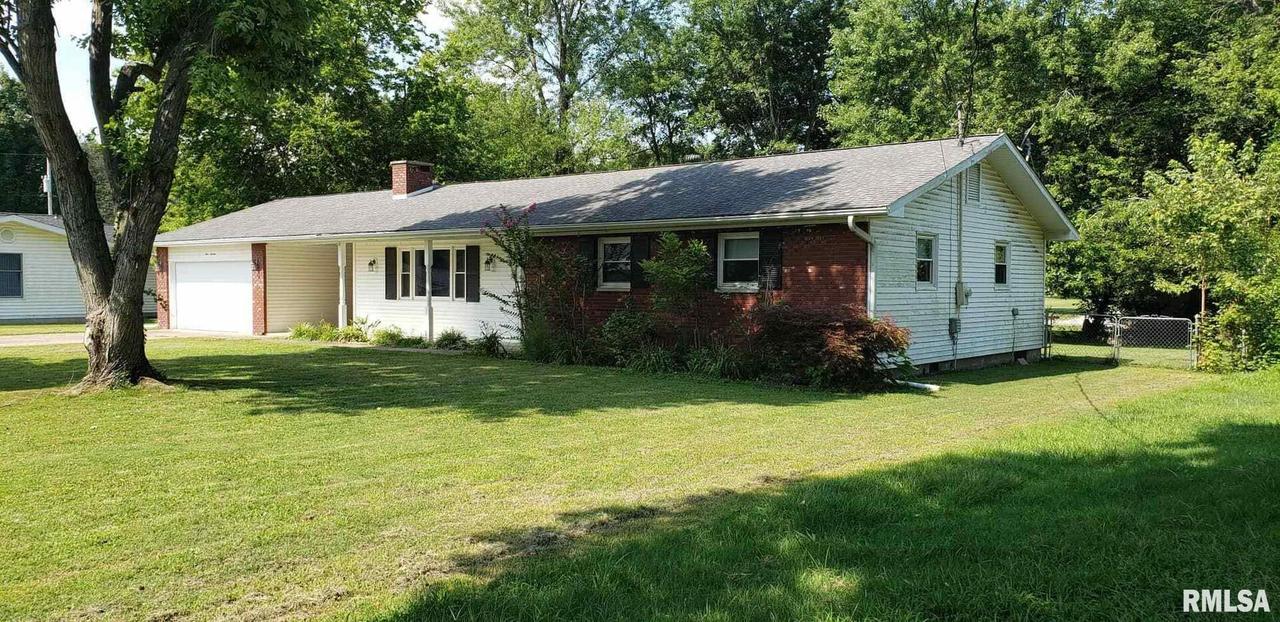 313 Eaton St., Carterville, IL 62918