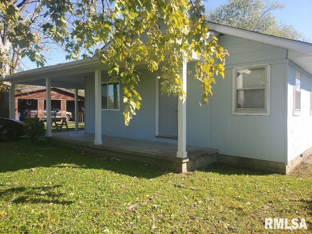 610 Front St., Tamms, IL 62988