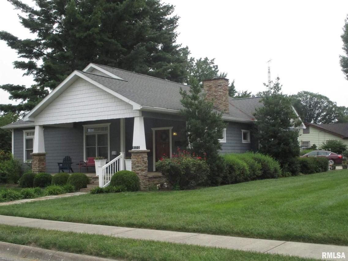 500 N Maple St., Benton, IL