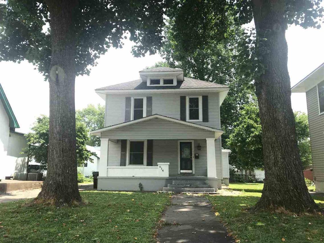 814 Market St., Metropolis, IL 62960