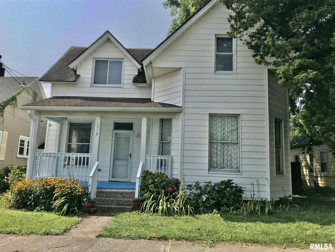 1515 Spruce St., Murphysboro, IL 62966