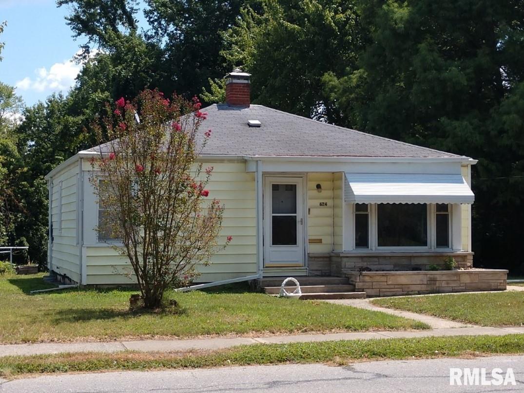 624 N 14th St., Murphysboro, IL 62966