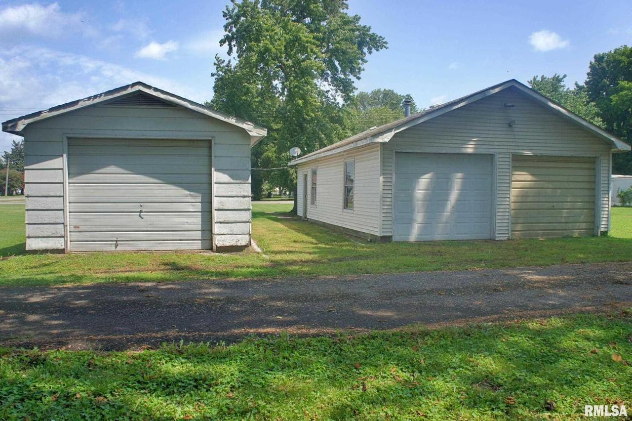 1100 & 1104 E 3rd St., Metropolis, IL 62960