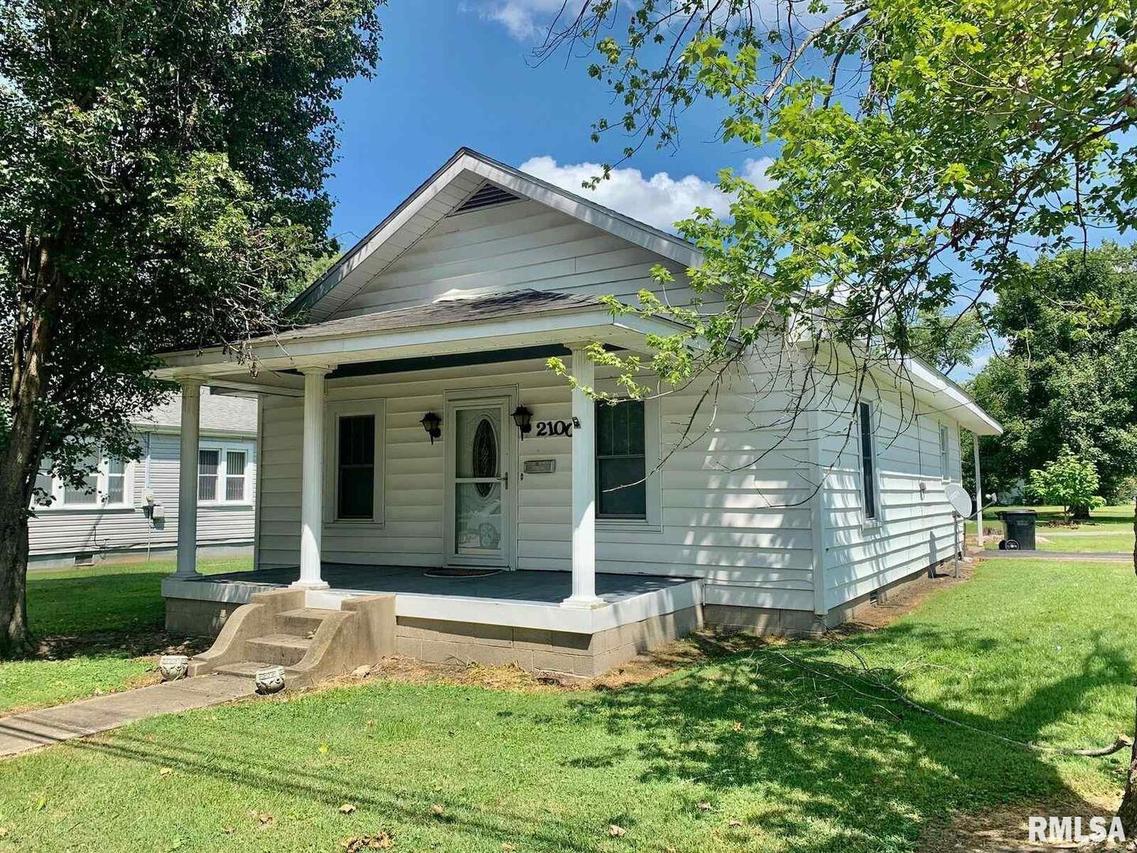 2100 North Ave., Metropolis, IL 62960