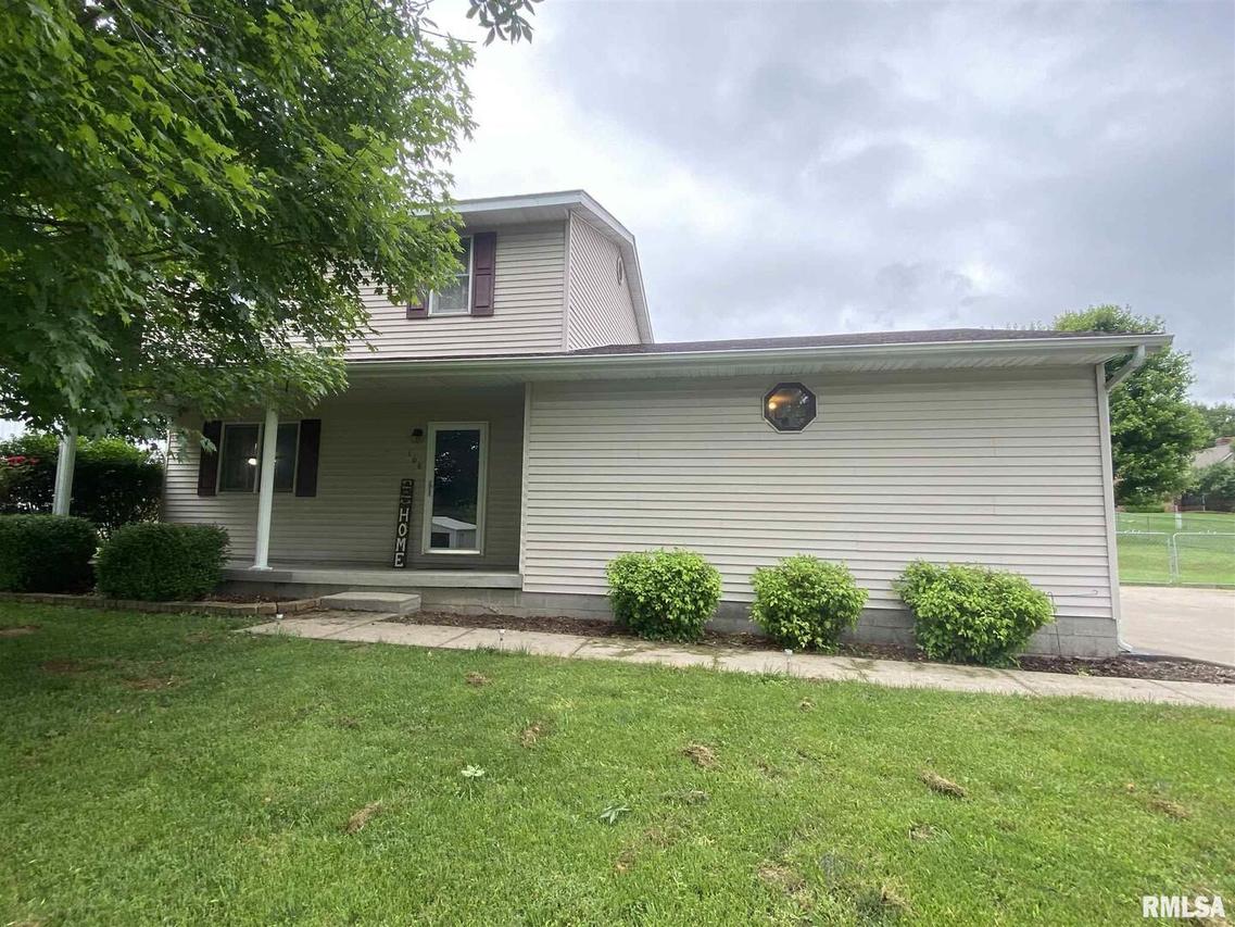 108 S Division St., Anna, IL 62906