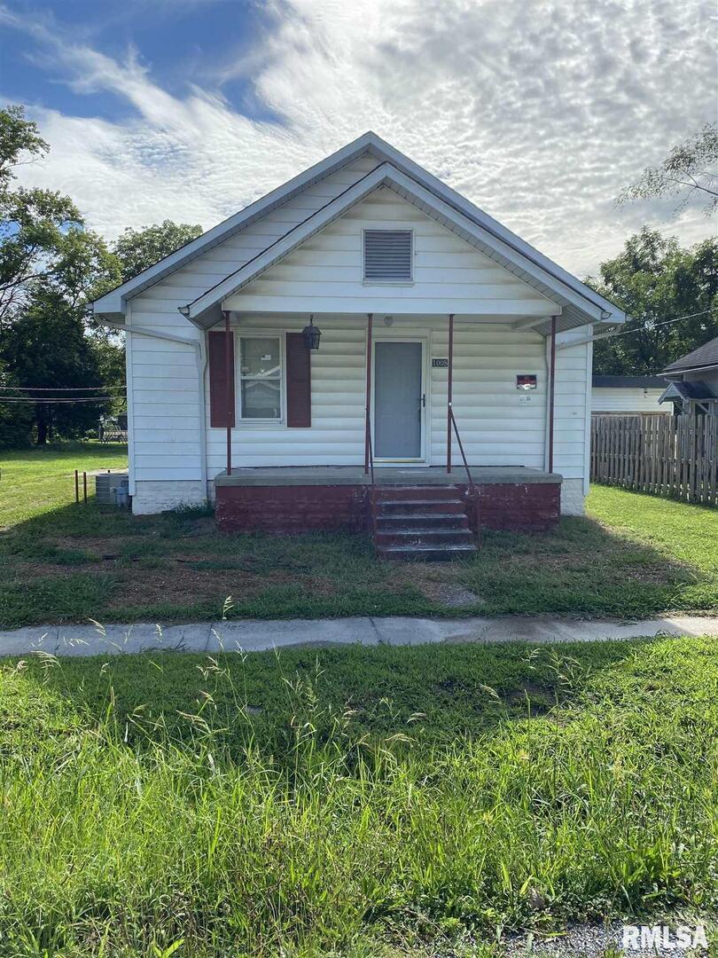 1008 S 24th St., Mt Vernon, IL 62864
