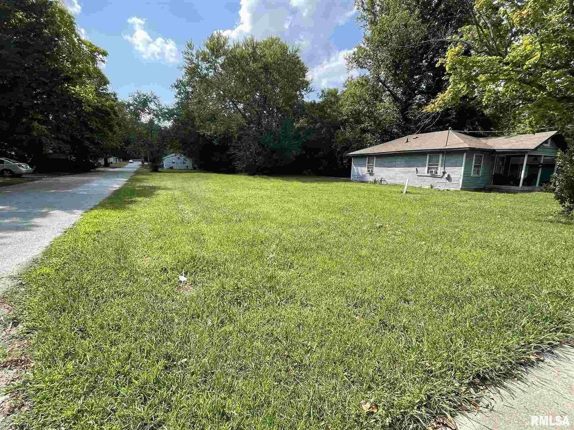 514 N Michaels St., Carbondale, IL 62901