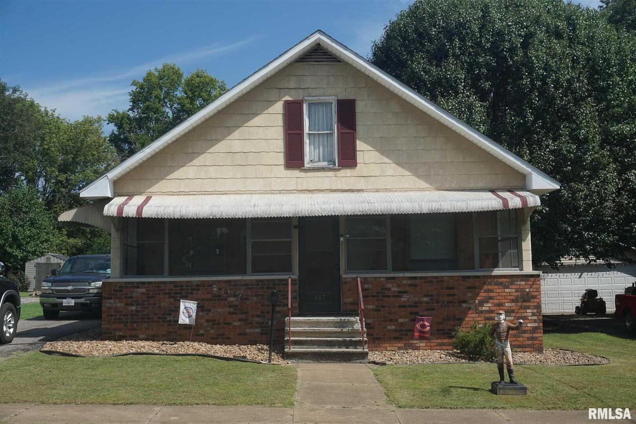 107 W Lindell St., West Frankfort, IL 62896