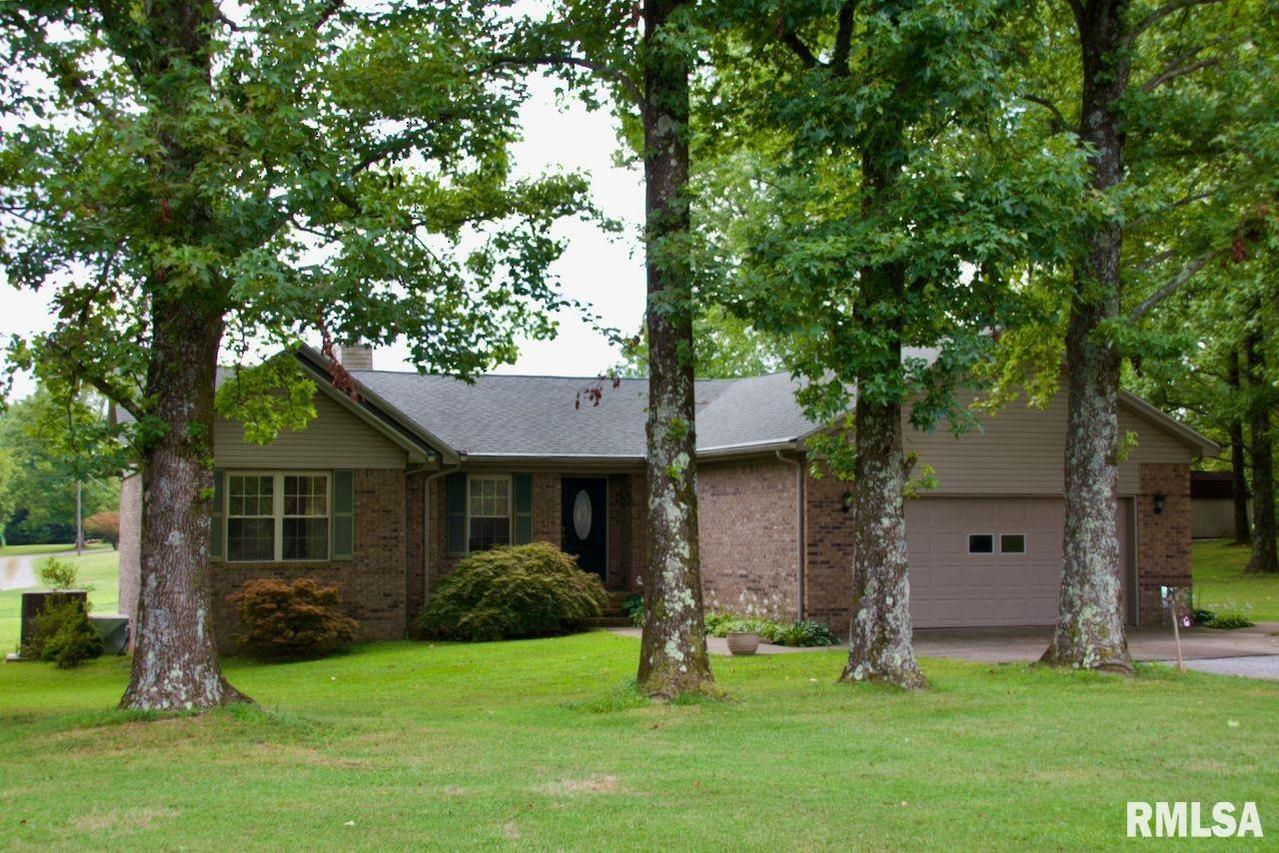 123 Cedar Crest Ln., Makanda, IL 62958