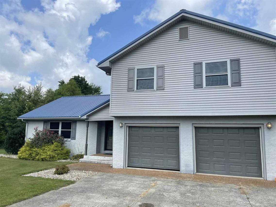 7705 Unionville Rd., Brookport, IL 62910