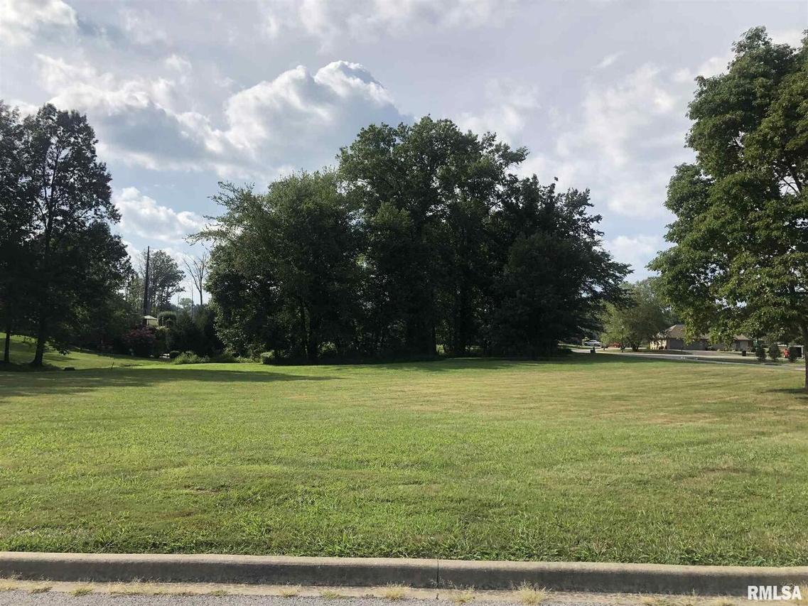 2701 Kokopelli Dr., Marion, IL 62959