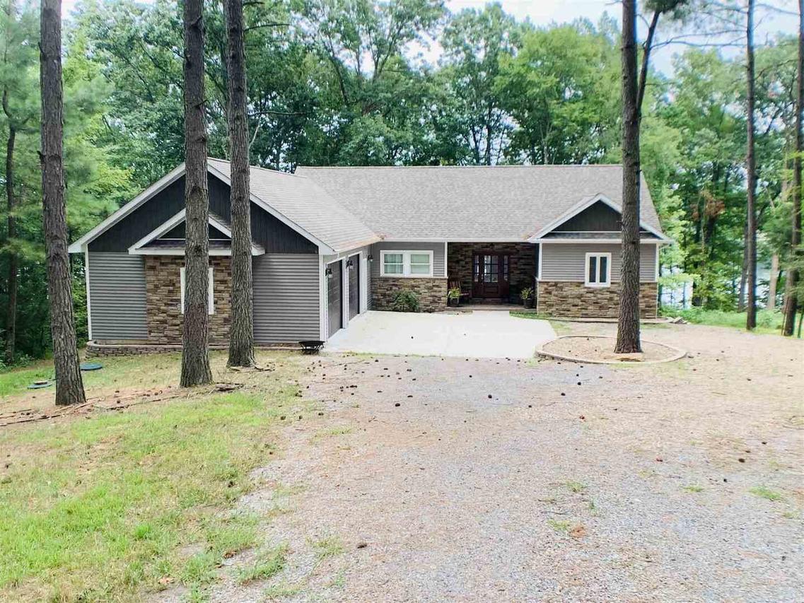 65 Stony Point, Goreville, IL 62939