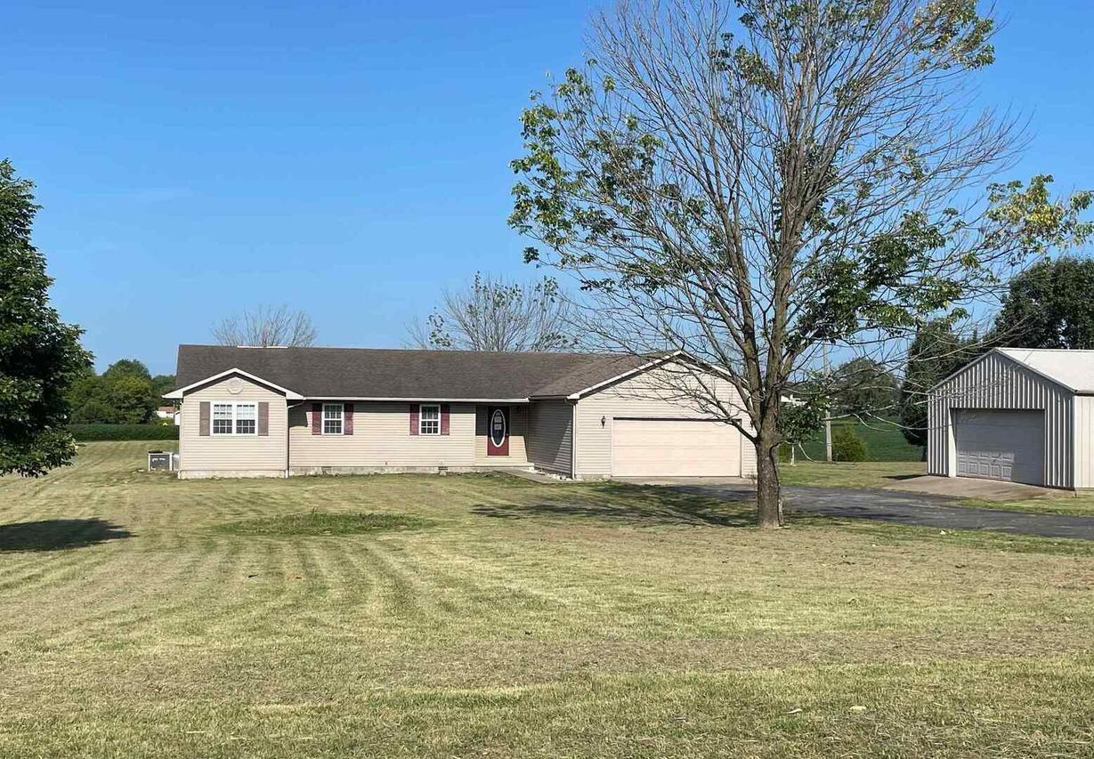 1630 Telephone Rd., Galatia, IL 62935