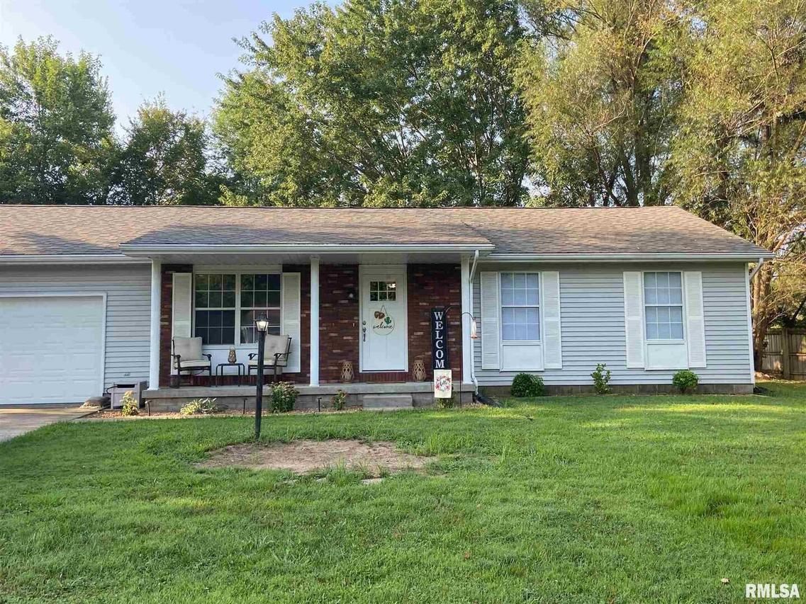 1371 Coral Way, Carbondale, IL 62901