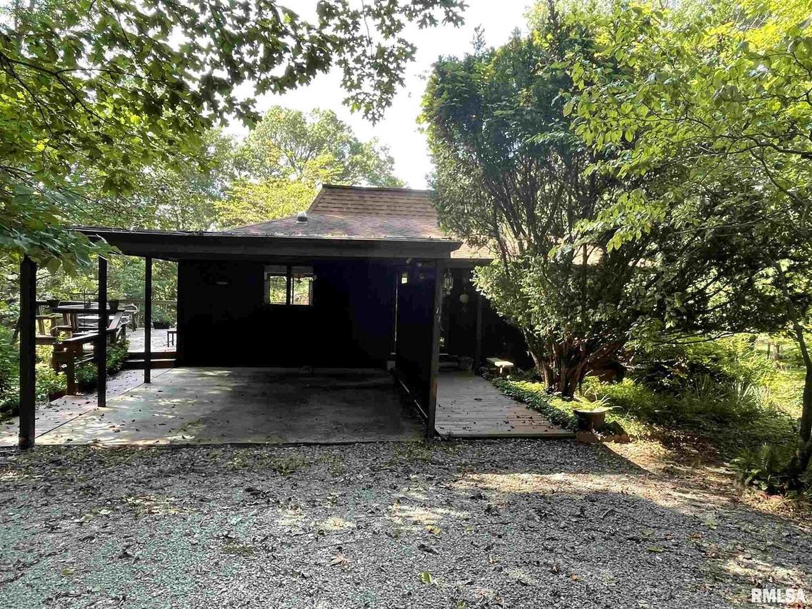 77 Starlight Ln., Carbondale, IL 62902