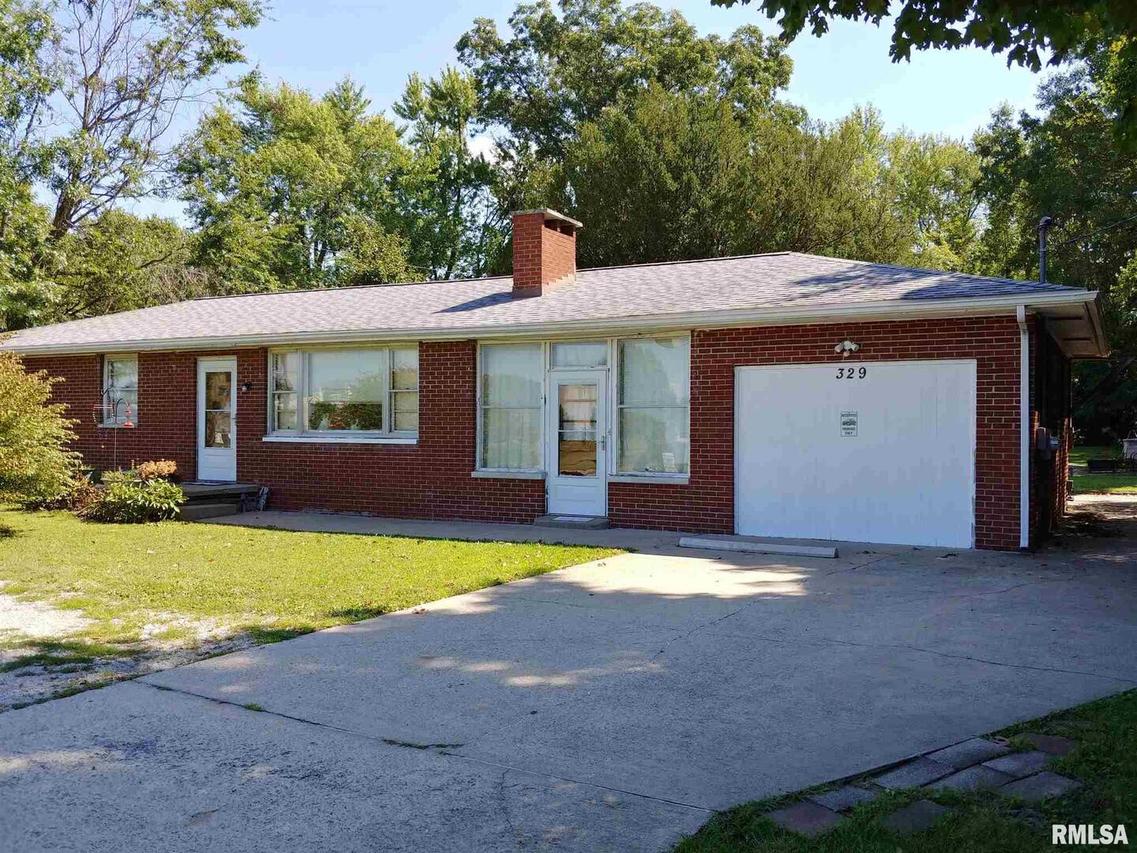 329 S Giant City Rd., Carbondale, IL 62901