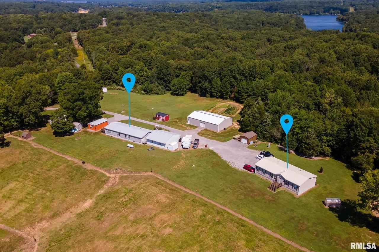 410 Robinwoods Ln., Tunnel Hill, IL 62972