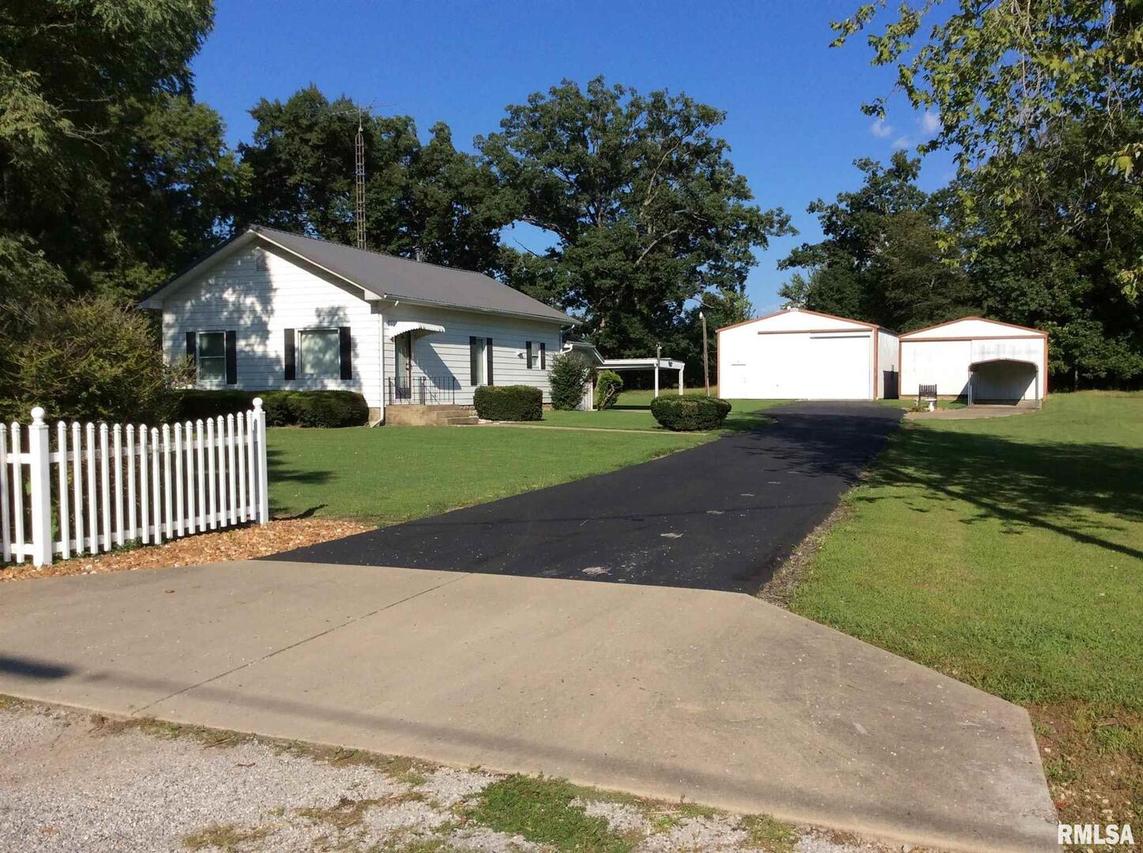 324 S Elm St., Bluford, IL 62814