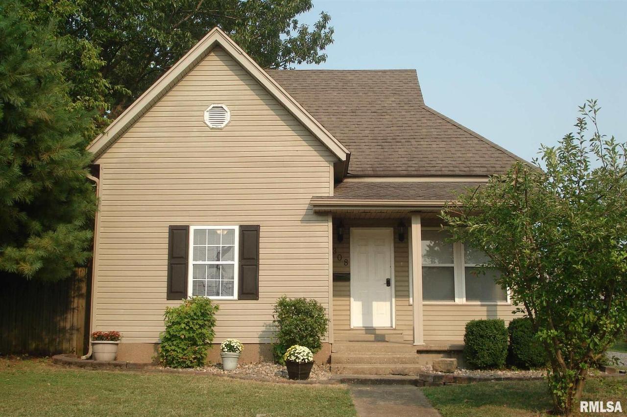 308 S 16th St., Herrin, IL 62948