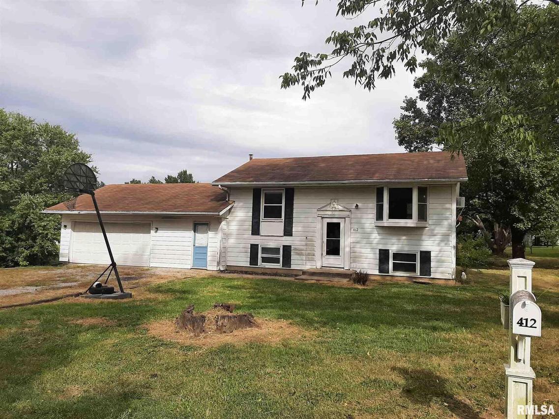 412 N Dogwood St., Belle Rive, IL 62810