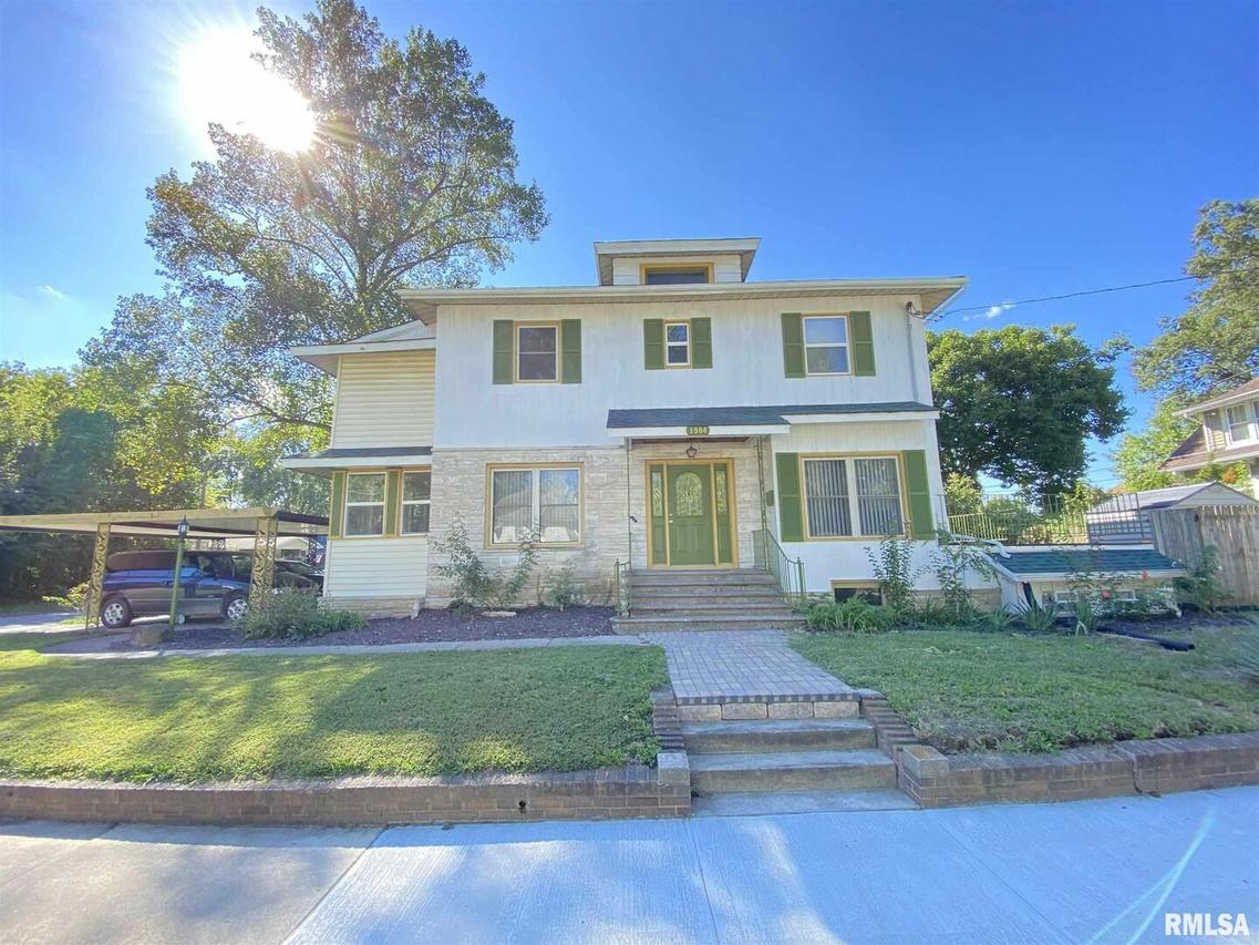 1904 Division St., Murphysboro, IL 62966