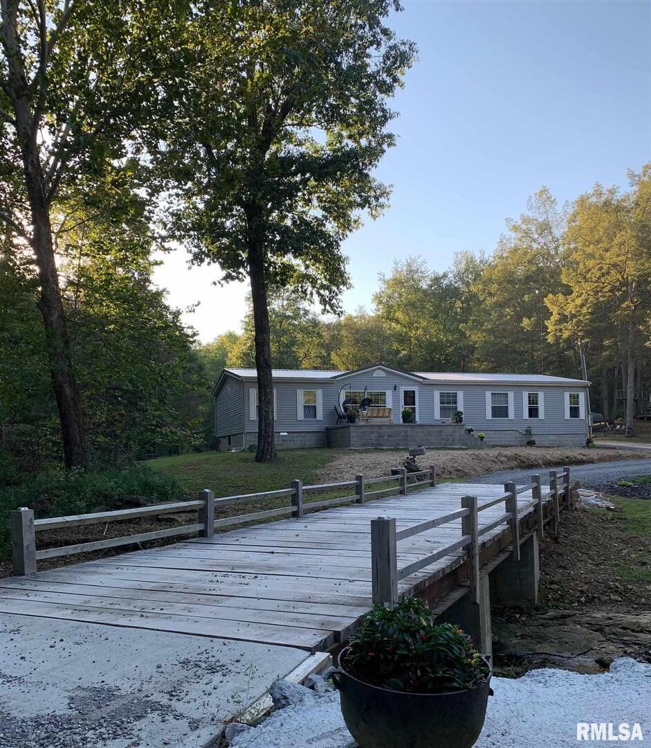 85 Moss Creek Dr., Goreville, IL 62939