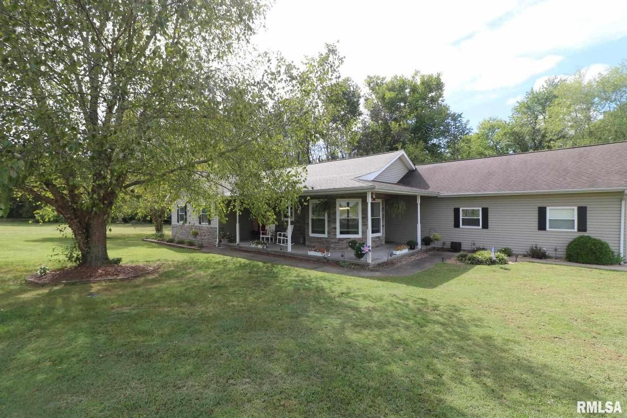 11481 Harold Ln., Carbondale, IL 62901