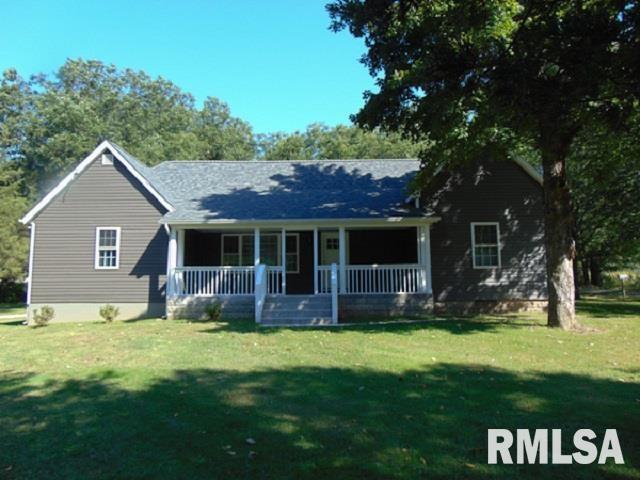 1020 W Stotlar St., Herrin, IL 62948